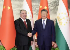 新华图讯丨习近平同塔吉克斯坦总统拉赫蒙举行会谈